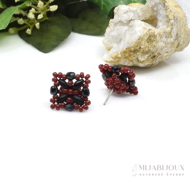 Červeno - černé puzetky