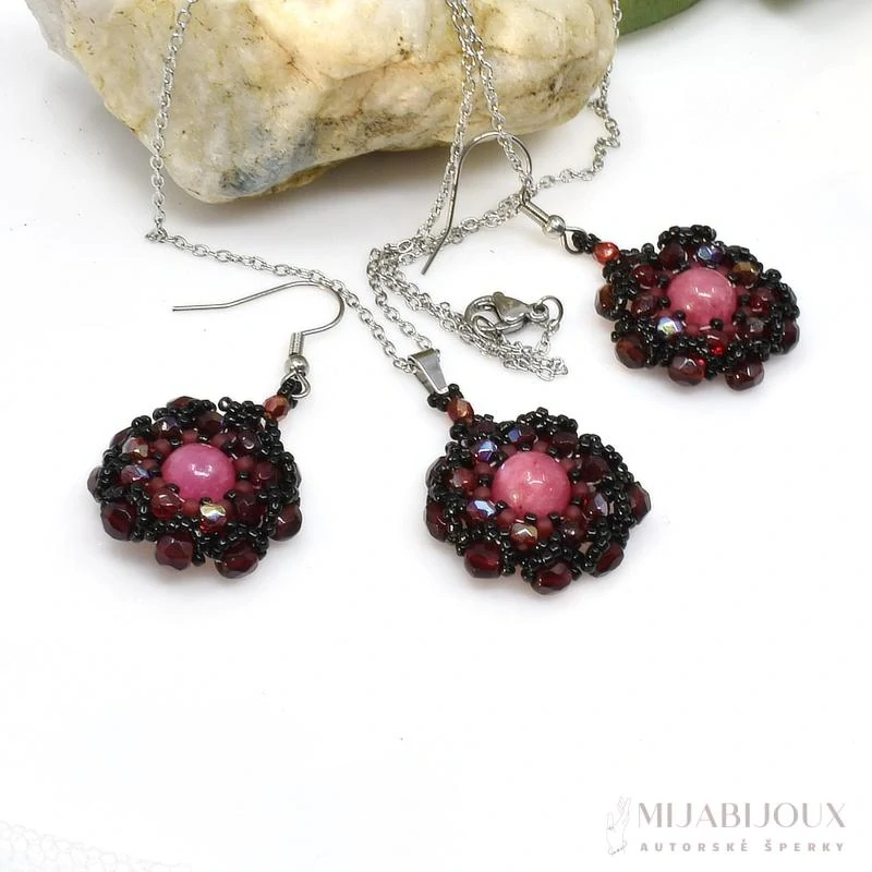 Elegantní set - růžový jadeit