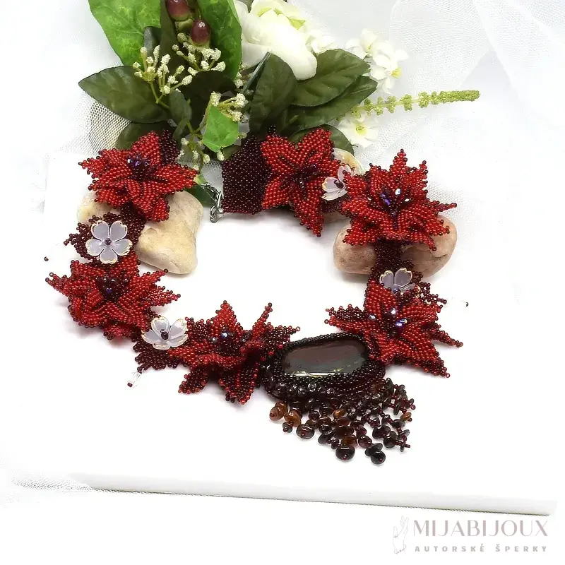 Náhrdelník s jaspisem Brekcie